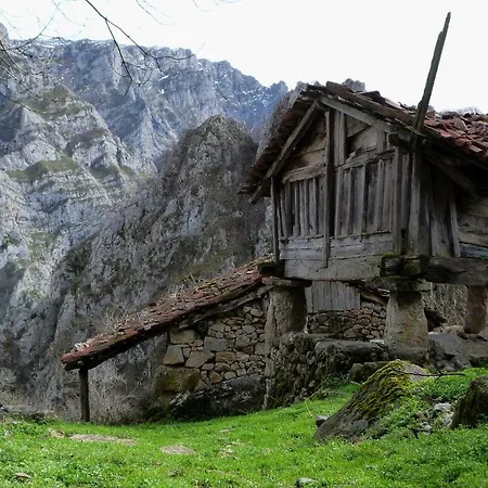 Apartamento La Nana Del Mar / The Lullaby Of The Sea On Old Harbour Cudillero