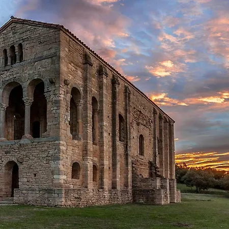 La Nana Del Mar / The Lullaby Of The Sea On Old Harbour Apartment Cudillero