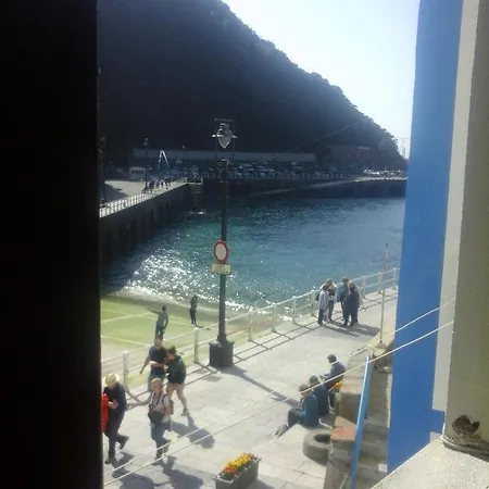 La Nana Del Mar / The Lullaby Of The Sea On Old Harbour * Cudillero